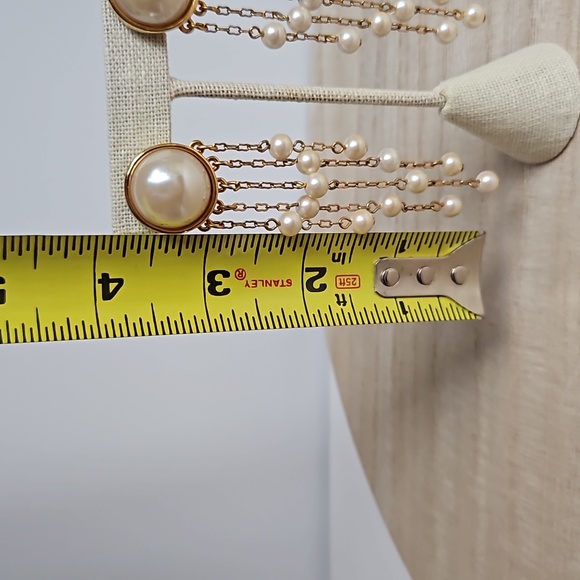 Vintage Richlieu Clip Earrings - Picture 4 of 5